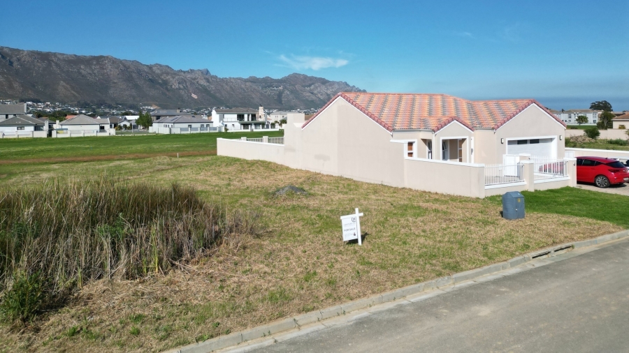 0 Bedroom Property for Sale in Gordons Bay Central Western Cape